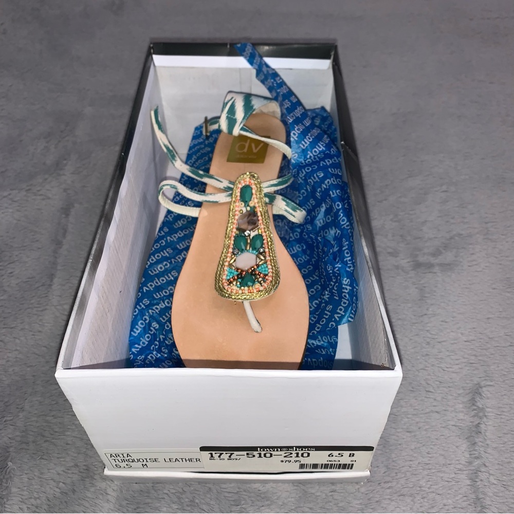 NIB Dolce Vita Sandals Beaded Leather